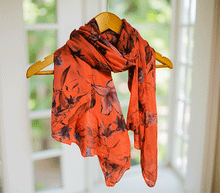 Naložite sliko v pregledovalnik galerije, ženski šal poletni šali rožice modni sal rože sali prehodni sal cvetlice bombaž bombaz svila ženski šali moda udoben šal mehek sal jesenski šal ženski šal rožice modni šal šal občutljiva koža