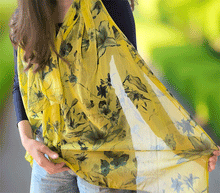 Naložite sliko v pregledovalnik galerije, ženski šal poletni šali rožice modni sal rože sali prehodni sal cvetlice bombaž bombaz svila ženski šali moda udoben šal mehek sal jesenski šal ženski šal rožice modni šal šal občutljiva koža