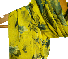 Naložite sliko v pregledovalnik galerije, ženski šal poletni šali rožice modni sal rože sali prehodni sal cvetlice bombaž bombaz svila ženski šali moda udoben šal mehek sal jesenski šal ženski šal rožice modni šal