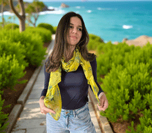 Naložite sliko v pregledovalnik galerije, ženski šal poletni šali rožice modni sal rože sali prehodni sal cvetlice bombaž bombaz svila ženski šali moda udoben šal mehek sal jesenski šal ženski šal rožice modni šal