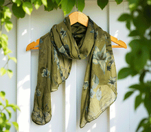 Naložite sliko v pregledovalnik galerije, ženski šal poletni šali rožice modni sal rože sali prehodni sal cvetlice bombaž bombaz svila ženski šali moda udoben šal mehek sal jesenski šal ženski šal rožice modni šal šal občutljiva koža