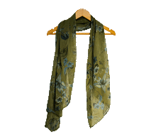 Naložite sliko v pregledovalnik galerije, ženski šal poletni šali rožice modni sal rože sali prehodni sal cvetlice bombaž bombaz svila ženski šali moda udoben šal mehek sal jesenski šal ženski šal rožice modni šal šal občutljiva koža