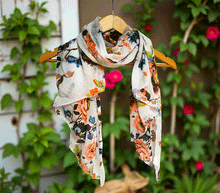 Naložite sliko v pregledovalnik galerije, ženski šal poletni šali rožice modni sal rože sali prehodni sal cvetlice bombaž bombaz svila ženski šali moda udoben šal mehek sal jesenski šal ženski šal rožice modni šal