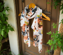 Naložite sliko v pregledovalnik galerije, ženski šal poletni šali rožice modni sal rože sali prehodni sal cvetlice bombaž bombaz svila ženski šali moda udoben šal mehek sal jesenski šal ženski šal rožice modni šal