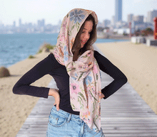 Naložite sliko v pregledovalnik galerije, ženski šal poletni šali rožice modni sal rože sali prehodni sal cvetlice bombaž bombaz svila ženski šali moda udoben šal mehek sal jesenski šal ženski šal rožice modni šal