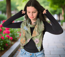 Naložite sliko v pregledovalnik galerije, ženski šal poletni šali rožice modni sal rože sali prehodni sal cvetlice bombaž bombaz svila ženski šali moda udoben šal mehek sal jesenski šal ženski šal rožice modni šal