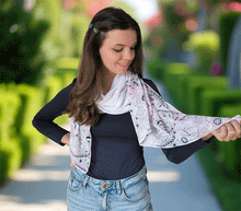 Naložite sliko v pregledovalnik galerije, ženski šal poletni šali rožice modni sal rože sali prehodni sal cvetlice bombaž bombaz svila ženski šali moda udoben šal mehek sal jesenski šal ženski šal rožice modni šal šal občutljiva koža ugodni šali