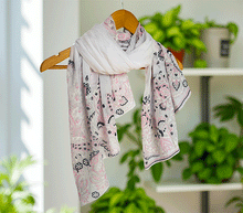 Naložite sliko v pregledovalnik galerije, ženski šal poletni šali rožice modni sal rože sali prehodni sal cvetlice bombaž bombaz svila ženski šali moda udoben šal mehek sal jesenski šal ženski šal rožice modni šal šal občutljiva koža ugodni šali