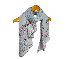 Naložite sliko v pregledovalnik galerije, ženski šal poletni šali rožice modni sal rože sali prehodni sal cvetlice bombaž bombaz svila ženski šali moda udoben šal mehek sal jesenski šal ženski šal rožice modni šal šal občutljiva koža ugodni šali