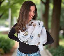 Naložite sliko v pregledovalnik galerije, ženski šal poletni šali modni sal metulj sali prehodni sal metulji bombaž bombaz svila ženski šali moda udoben šal mehek sal jesenski šal ženski šal ugodni šali