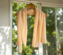 Naložite sliko v pregledovalnik galerije, ženski šal poletni šali pike modni sal rože sali prehodni sal pikice bombaž bombaz svila ženski šali moda udoben šal mehek sal jesenski šal ženski šal ugodni šali ugodni ženski šali