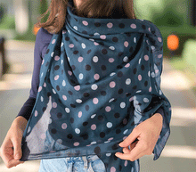 Naložite sliko v pregledovalnik galerije, ženski šal poletni šali pike modni sal rože sali prehodni sal pikice bombaž bombaz svila ženski šali moda udoben šal mehek sal jesenski šal ženski šal