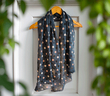 Naložite sliko v pregledovalnik galerije, ženski šal poletni šali pike modni sal rože sali prehodni sal pikice bombaž bombaz svila ženski šali moda udoben šal mehek sal jesenski šal ženski šal