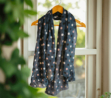 Naložite sliko v pregledovalnik galerije, ženski šal poletni šali pike modni sal rože sali prehodni sal pikice bombaž bombaz svila ženski šali moda udoben šal mehek sal jesenski šal ženski šal