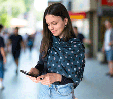 Naložite sliko v pregledovalnik galerije, ženski šal poletni šali pike modni sal rože sali prehodni sal pikice bombaž bombaz svila ženski šali moda udoben šal mehek sal jesenski šal ženski šal