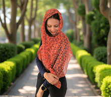 Naložite sliko v pregledovalnik galerije, ženski šal poletni šali pike modni sal rože sali prehodni sal pikice bombaž bombaz svila ženski šali moda udoben šal mehek sal jesenski šal ženski šal