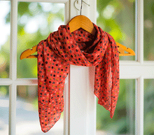 Naložite sliko v pregledovalnik galerije, ženski šal poletni šali pike modni sal rože sali prehodni sal pikice bombaž bombaz svila ženski šali moda udoben šal mehek sal jesenski šal ženski šal