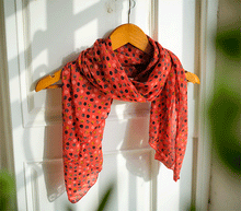 Naložite sliko v pregledovalnik galerije, ženski šal poletni šali pike modni sal rože sali prehodni sal pikice bombaž bombaz svila ženski šali moda udoben šal mehek sal jesenski šal ženski šal