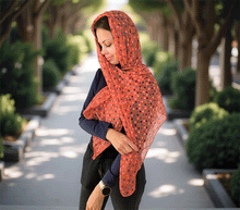 Naložite sliko v pregledovalnik galerije, ženski šal poletni šali pike modni sal rože sali prehodni sal pikice bombaž bombaz svila ženski šali moda udoben šal mehek sal jesenski šal ženski šal