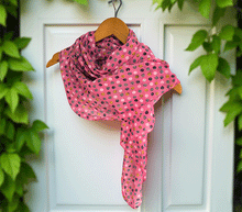 Naložite sliko v pregledovalnik galerije, ženski šal poletni šali pike modni sal rože sali prehodni sal pikice bombaž bombaz svila ženski šali moda udoben šal mehek sal jesenski šal ženski šal