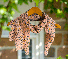 Naložite sliko v pregledovalnik galerije, ženski šal poletni šali pike modni sal rože sali prehodni sal pikice bombaž bombaz svila ženski šali moda udoben šal mehek sal jesenski šal ženski šal