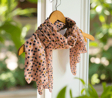 Naložite sliko v pregledovalnik galerije, ženski šal poletni šali pike modni sal rože sali prehodni sal pikice bombaž bombaz svila ženski šali moda udoben šal mehek sal jesenski šal ženski šal