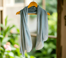 Naložite sliko v pregledovalnik galerije, ženski šal poletni šali pike modni sal rože sali prehodni sal pikice bombaž bombaz svila ženski šali moda udoben šal mehek sal jesenski šal ženski šal ugodni šali ugodni ženski šali