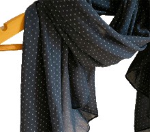 Naložite sliko v pregledovalnik galerije, ženski šal poletni šali pike modni sal rože sali prehodni sal pikice bombaž bombaz svila ženski šali moda udoben šal mehek sal jesenski šal ženski šal ugodni šali ugodni ženski šali