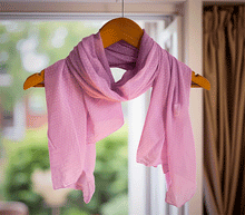 Naložite sliko v pregledovalnik galerije, ženski šal poletni šali pike modni sal rože sali prehodni sal pikice bombaž bombaz svila ženski šali moda udoben šal mehek sal jesenski šal ženski šal ugodni šali