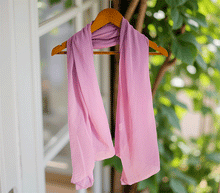 Naložite sliko v pregledovalnik galerije, ženski šal poletni šali pike modni sal rože sali prehodni sal pikice bombaž bombaz svila ženski šali moda udoben šal mehek sal jesenski šal ženski šal ugodni šali