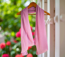 Naložite sliko v pregledovalnik galerije, ženski šal poletni šali pike modni sal rože sali prehodni sal pikice bombaž bombaz svila ženski šali moda udoben šal mehek sal jesenski šal ženski šal ugodni šali