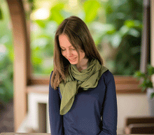 Naložite sliko v pregledovalnik galerije, ženski šal poletni šali pike modni sal rože sali prehodni sal pikice bombaž bombaz svila ženski šali moda udoben šal mehek sal jesenski šal ženski šal