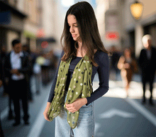 Naložite sliko v pregledovalnik galerije, ženski šal poletni šali pike modni sal rože sali prehodni sal pikice bombaž bombaz svila ženski šali moda udoben šal mehek sal jesenski šal ženski šal