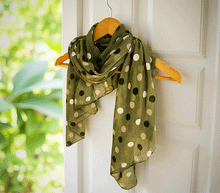 Naložite sliko v pregledovalnik galerije, ženski šal poletni šali pike modni sal rože sali prehodni sal pikice bombaž bombaz svila ženski šali moda udoben šal mehek sal jesenski šal ženski šal