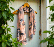 Naložite sliko v pregledovalnik galerije, ženski šal poletni šali rožice modni sal rože sali prehodni sal cvetlice bombaž bombaz svila ženski šali moda udoben šal mehek sal jesenski šal ženski šal rožice modni šal cvetlicni sal