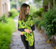 Naložite sliko v pregledovalnik galerije, ženski šal poletni šali rožice modni sal rože sali prehodni sal cvetlice bombaž bombaz svila ženski šali moda udoben šal mehek sal jesenski šal ženski šal rožice modni šal cvetlicni sal