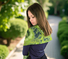 Naložite sliko v pregledovalnik galerije, ženski šal poletni šali rožice modni sal rože sali prehodni sal cvetlice bombaž bombaz svila ženski šali moda udoben šal mehek sal jesenski šal ženski šal rožice modni šal cvetlicni sal