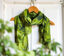 Naložite sliko v pregledovalnik galerije, ženski šal poletni šali rožice modni sal rože sali prehodni sal cvetlice bombaž bombaz svila ženski šali moda udoben šal mehek sal jesenski šal ženski šal rožice modni šal cvetlicni sal