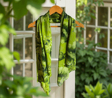 Naložite sliko v pregledovalnik galerije, ženski šal poletni šali rožice modni sal rože sali prehodni sal cvetlice bombaž bombaz svila ženski šali moda udoben šal mehek sal jesenski šal ženski šal rožice modni šal cvetlicni sal