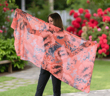 Naložite sliko v pregledovalnik galerije, ženski šal poletni šali rožice modni sal rože sali prehodni sal cvetlice bombaž bombaz svila ženski šali moda udoben šal mehek sal jesenski šal ženski šal rožice modni šal