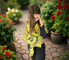 Naložite sliko v pregledovalnik galerije, ženski šal poletni šali rožice modni sal rože sali prehodni sal cvetlice bombaž bombaz svila ženski šali moda udoben šal mehek sal jesenski šal ženski šal rožice modni šal cvetlicni sal