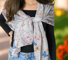 Naložite sliko v pregledovalnik galerije, ženski šal poletni šali rožice modni sal rože sali prehodni sal cvetlice bombaž bombaz svila ženski šali moda udoben šal mehek sal jesenski zenski sal zenski sali metulji jesenski šal cvetlični ženski šal