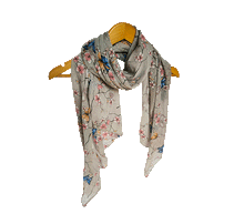 Naložite sliko v pregledovalnik galerije, ženski šal poletni šali rožice modni sal rože sali prehodni sal cvetlice bombaž bombaz svila ženski šali moda udoben šal mehek sal jesenski zenski sal zenski sali metulji jesenski šal cvetlični ženski šal