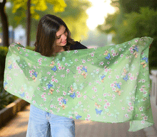 Naložite sliko v pregledovalnik galerije, ženski šal poletni šali rožice modni sal rože sali prehodni sal cvetlice bombaž bombaz svila ženski šali moda udoben šal mehek sal jesenski zenski sal zenski sali metulji jesenski šal cvetlični ženski šal