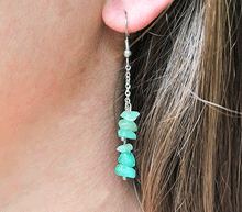 Naložite sliko v pregledovalnik galerije, ženski viseči uhani aventurin viseci uhani kristali uhani iz kristalov nakit aventurin uhani iz kristalov uhani iz poldragih kamnov aventurin