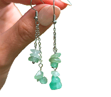 Naložite sliko v pregledovalnik galerije, ženski viseči uhani aventurin viseci uhani kristali uhani iz kristalov nakit aventurin uhani iz kristalov uhani iz poldragih kamnov aventurin