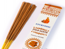 Naložite sliko v pregledovalnik galerije, dišeče palčke ajurvedske disece palcke ajurveda kadilo kadila dišava za dom kadilo za dom dišeče palčke za meditacijo naravne dišeče palčke vonj ayurvedic masala palo santo sveti les
