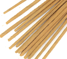 Naložite sliko v pregledovalnik galerije, dišeče palčke GOLDEN NAG 7 HERBS disece palcke  kadilo kadila dišava za dom kadilo za dom dišeče palčke za meditacijo naravne dišeče palčke vijayshree golden nag 7 zelišč
