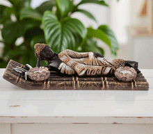 Naložite sliko v pregledovalnik galerije, buda kip buda kipec figura buda buddha  dekoracija za dom buda meditacija buda zascita meditacija anjali mudra blagostanje bogastvo buda sreča sreca buda svecnik uda svečnik buda
