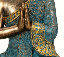 Naložite sliko v pregledovalnik galerije, buda kip buda kipec figura buda buddha  dekoracija za dom buda meditacija buda zascita meditacija anjali mudra blagostanje bogastvo buda sreča sreca buda
